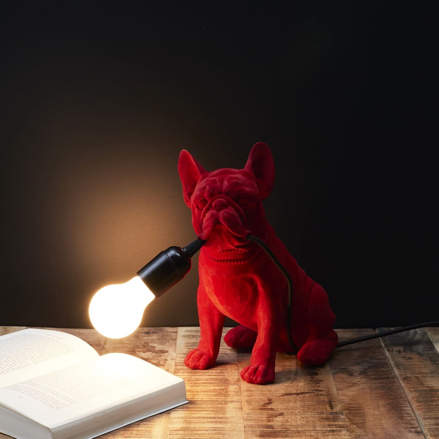 LAMPE BOULEDOGUE RED VELVET