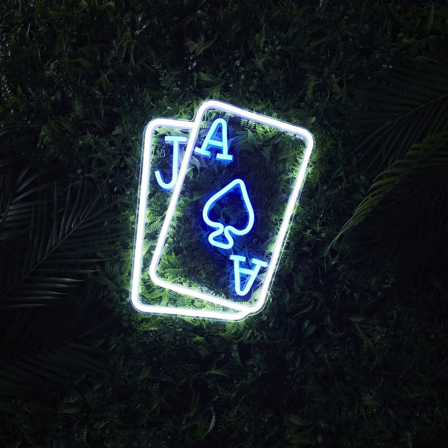 LAMPE EFFET NEON CARTES A JOUER