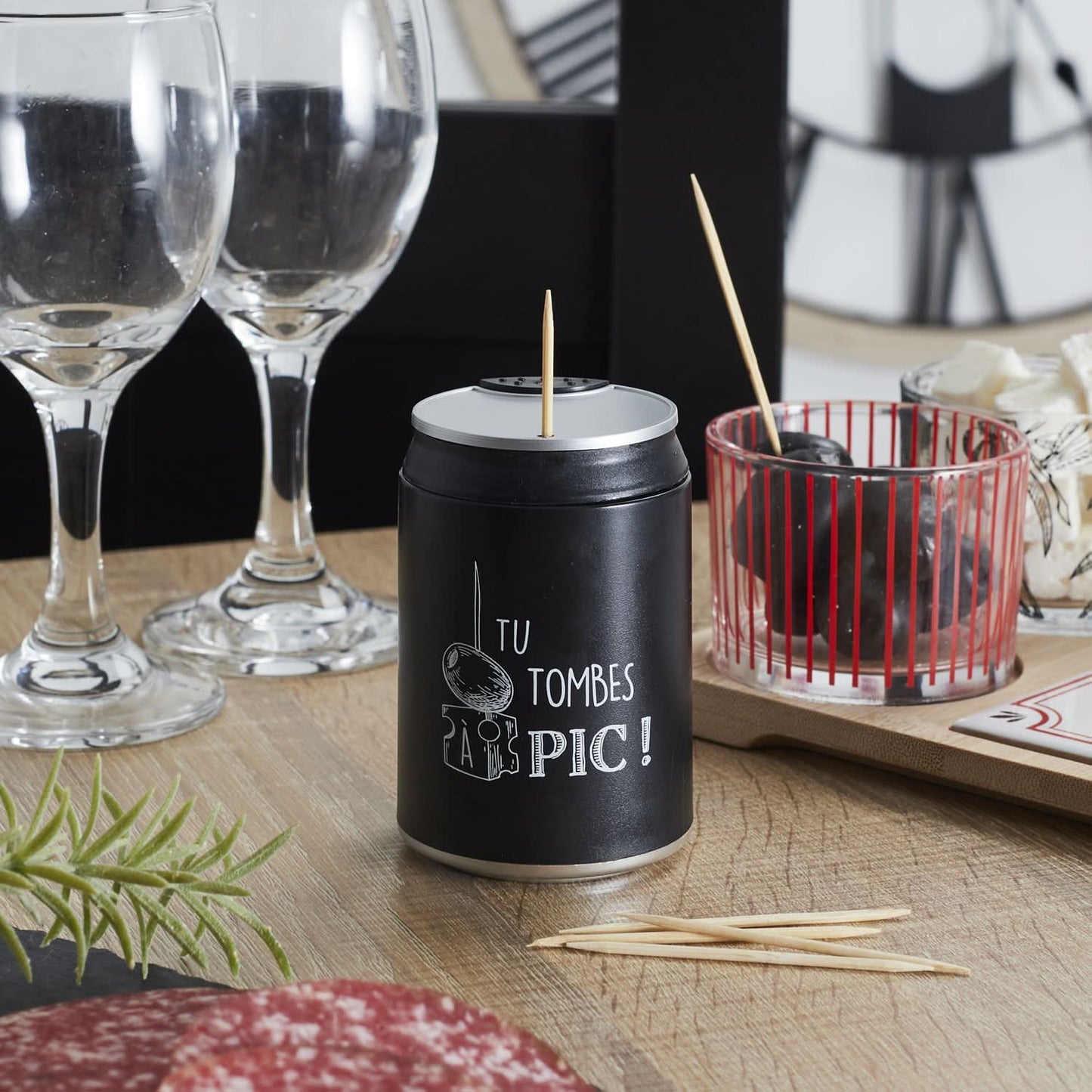 DISTRIBUTEUR DE PICS APERO TU TOMBES A PIC