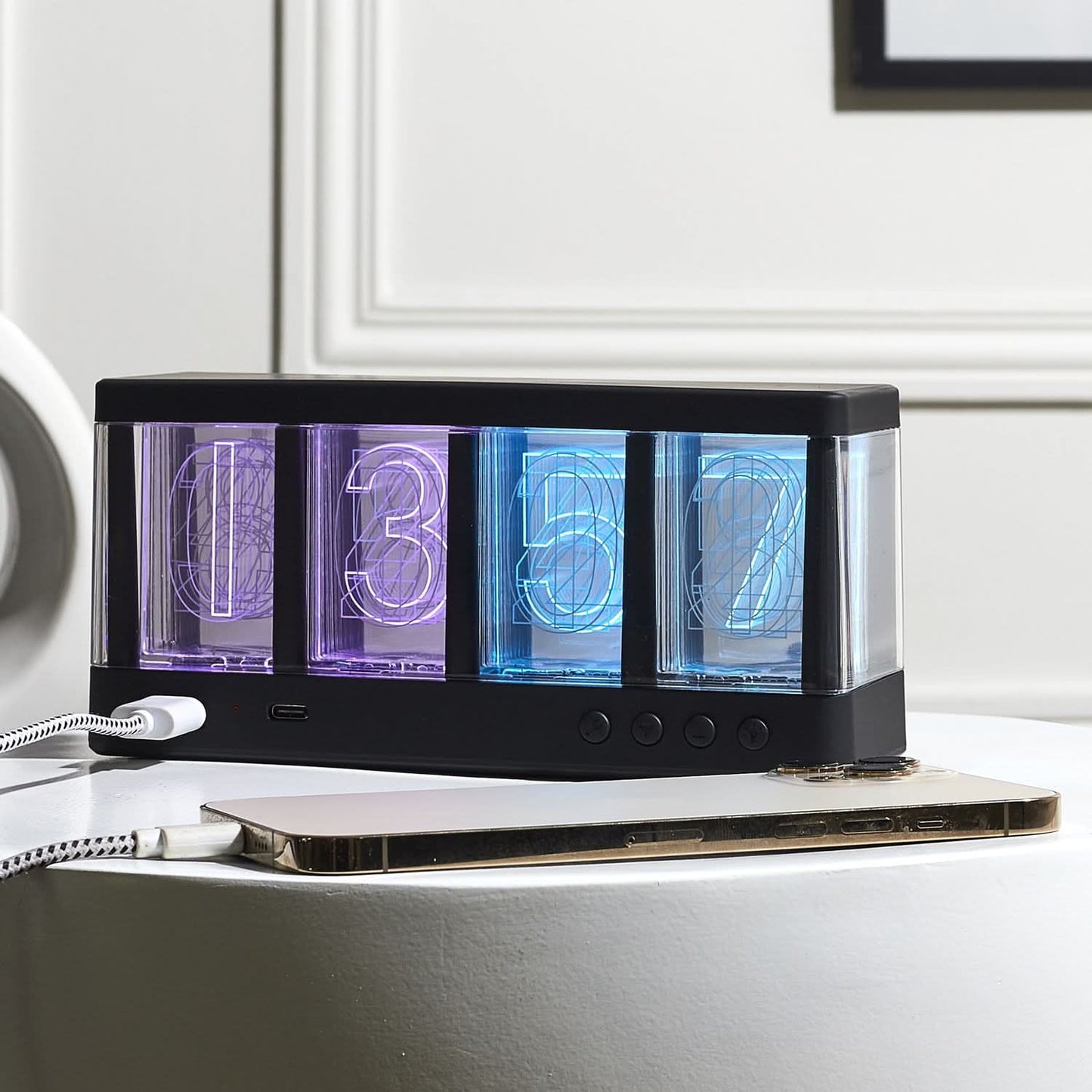 REVEIL CHARGEUR EFFET NEON