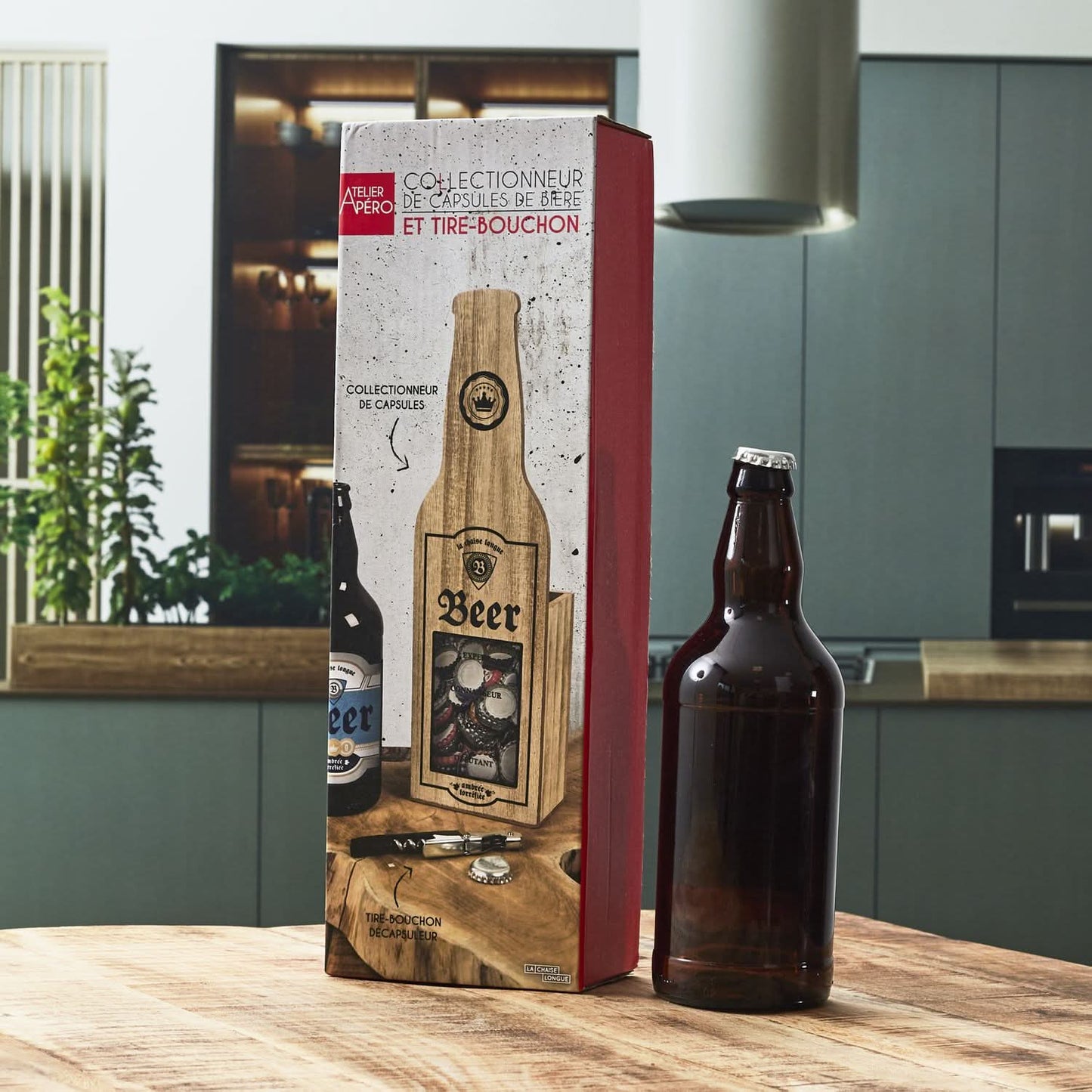 BOUTEILLE COLLECTIONNEUR DE CAPSULES ET TIRE BOUCHON