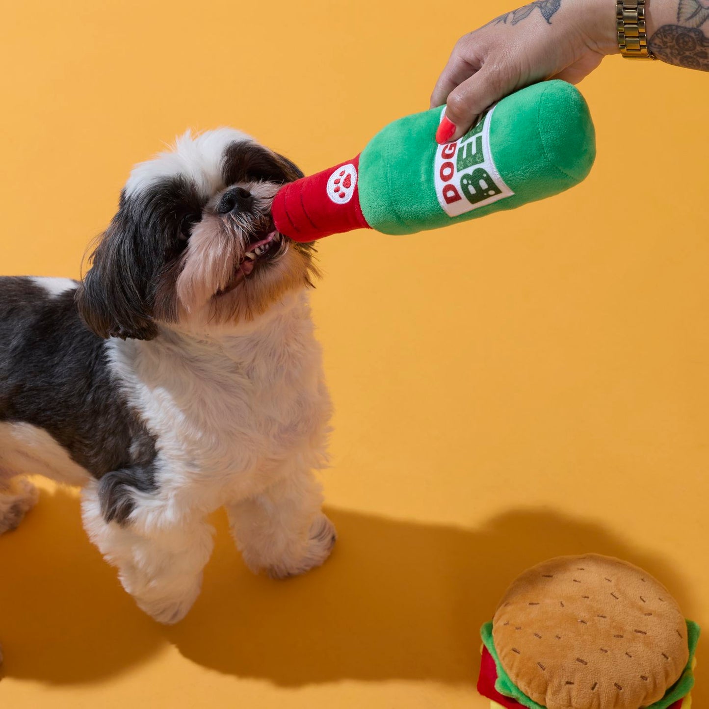 COFFRET JOUETS CHIEN BURGER ET BIERE