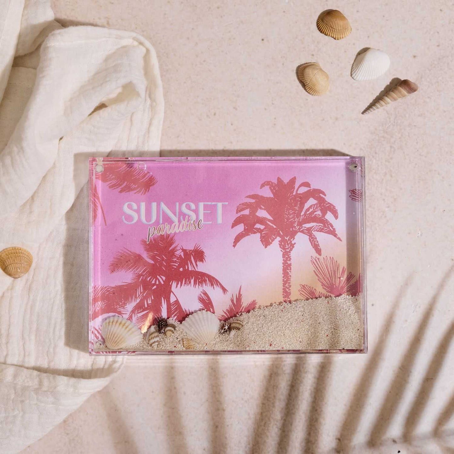 CADRE SABLE COQUILLAGES CRUSTACES