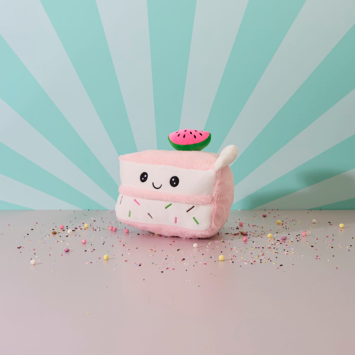 PELUCHE PART DE GATEAU