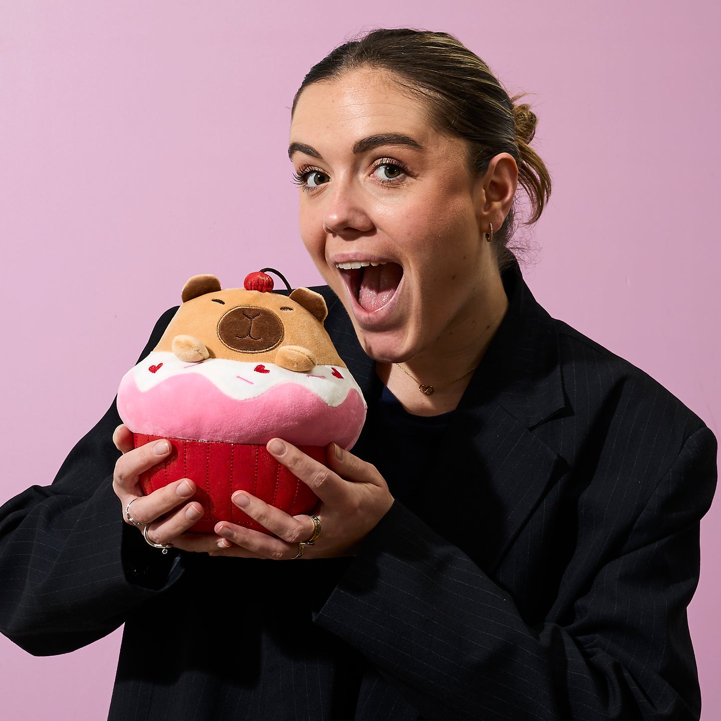 PELUCHE CAPY CUPCAKE