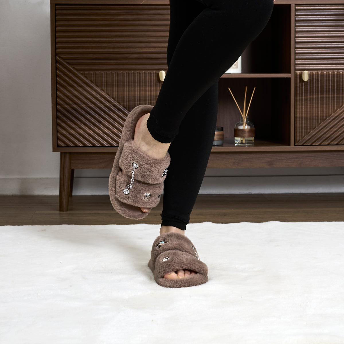 CHAUSSONS LUXURY GLAMS CHARMS TAUPE T37 38