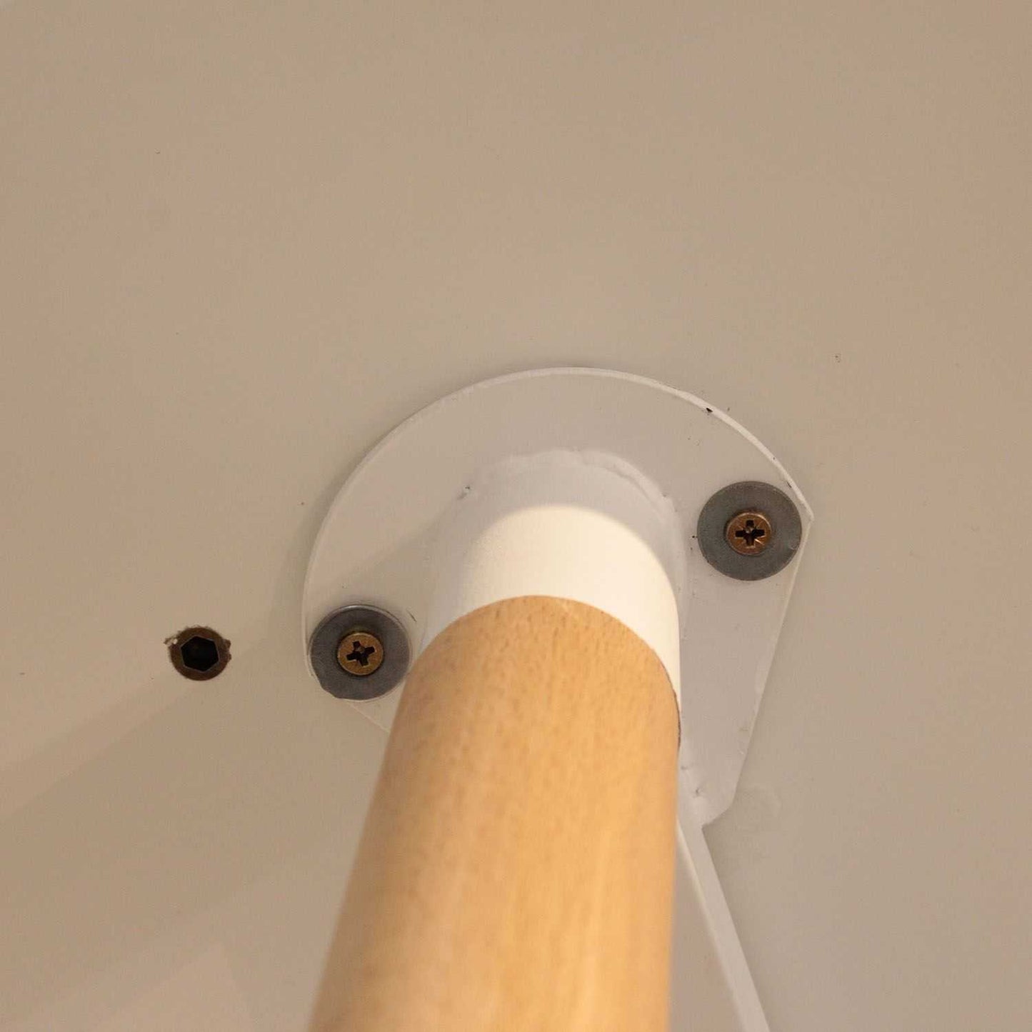 TABLE DE REPAS BLANCHE RONDE