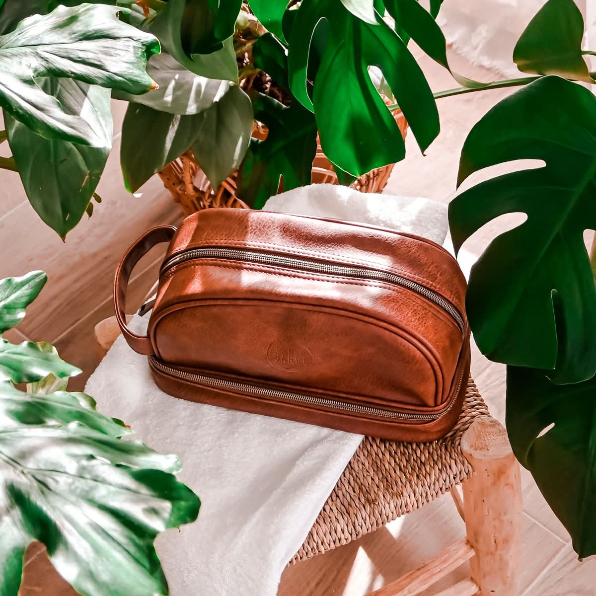 TROUSSE DE TOILETTE LABEL BARBE