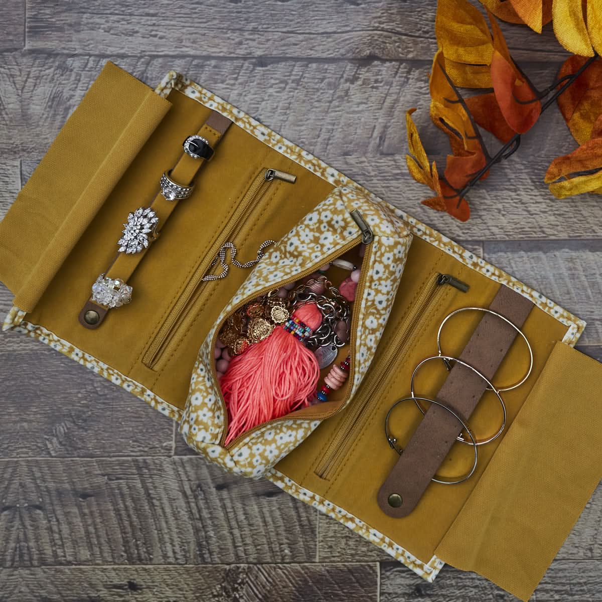 TROUSSE A BIJOUX FLOWER POWER – La Chaise Longue