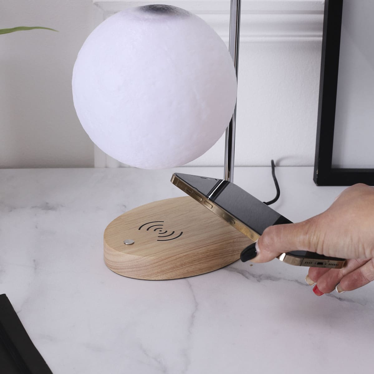 LAMPE CHARGEUR GRAVITY MOON