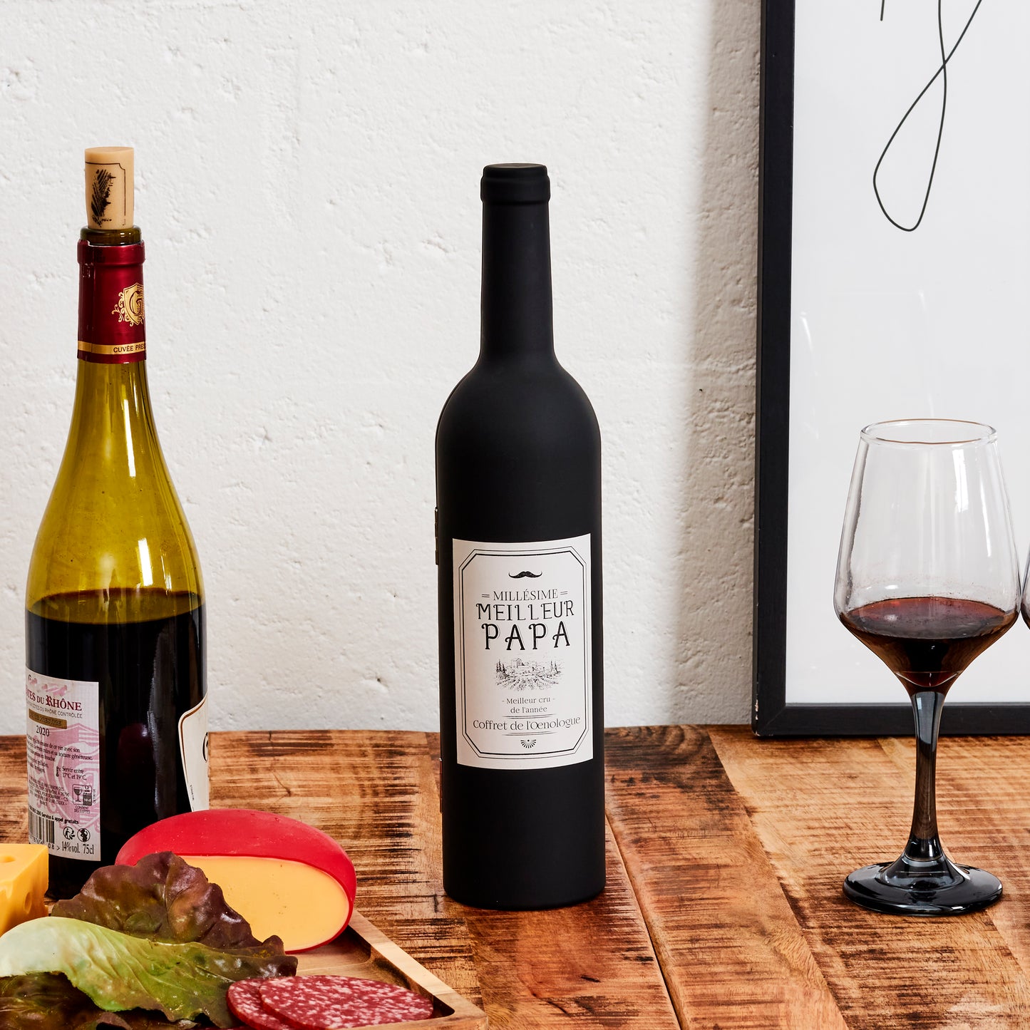 Offrir une bouteille de vin : nos 8 conseils pour un coffret vin original