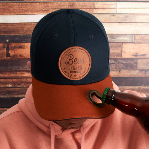 Casquette de rugby avec décapsuleur