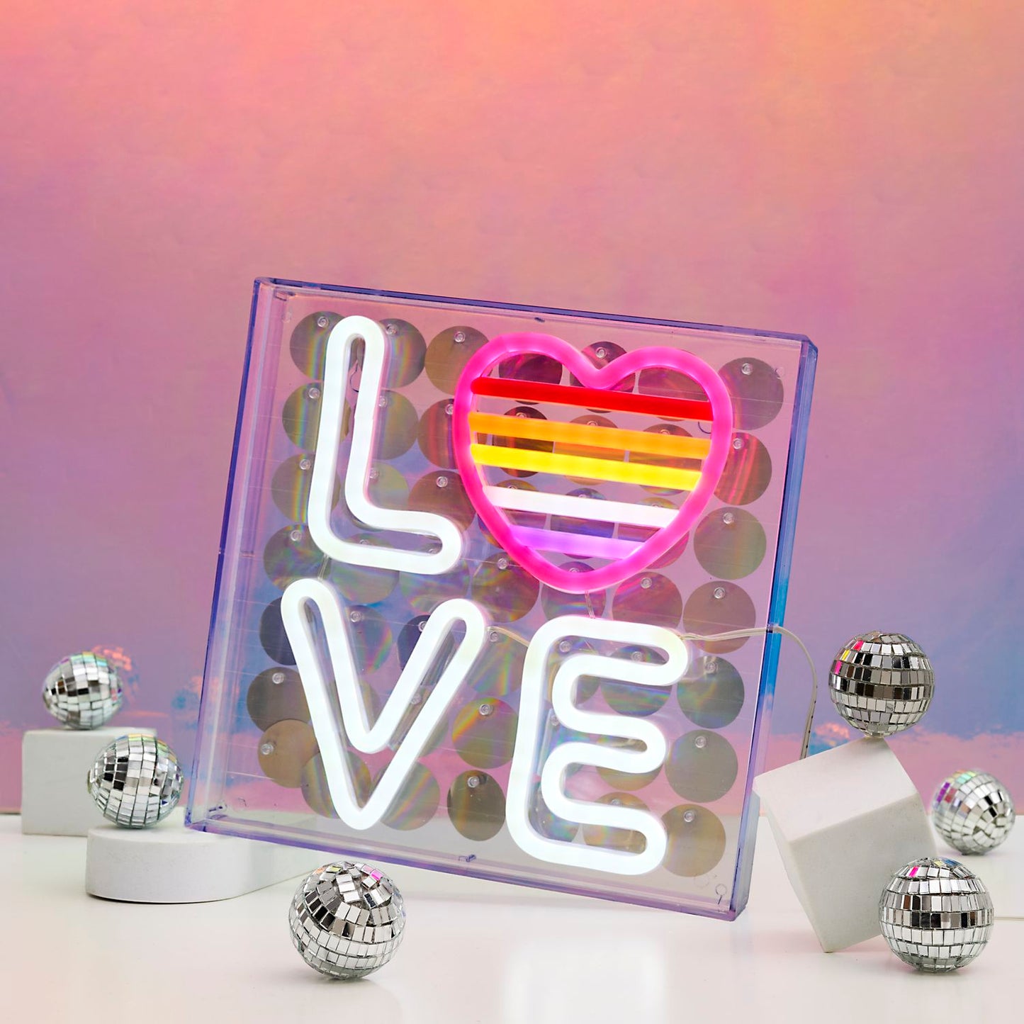 LAMPE EFFET NEON LOVE