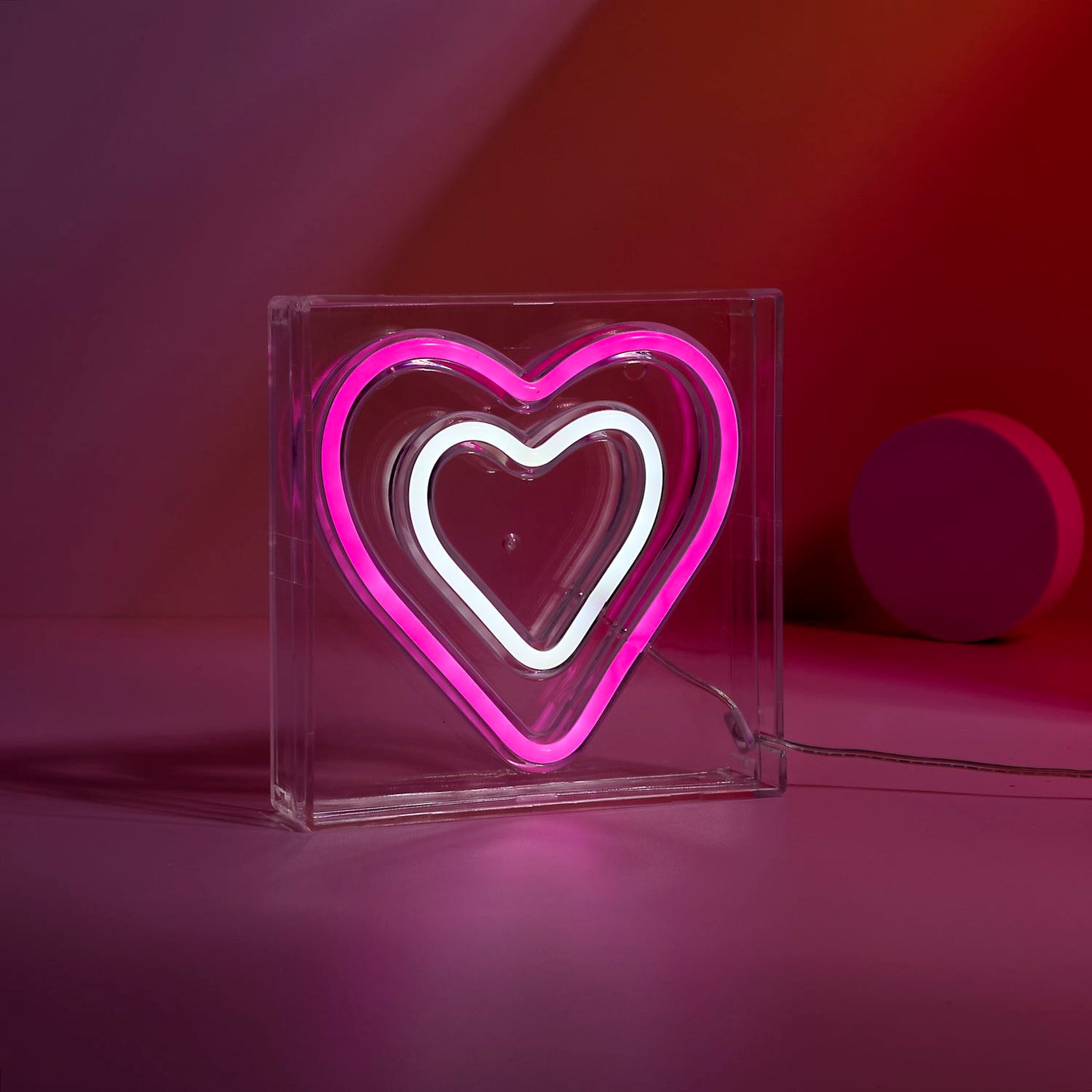 LAMPE EFFET NEON COEURS