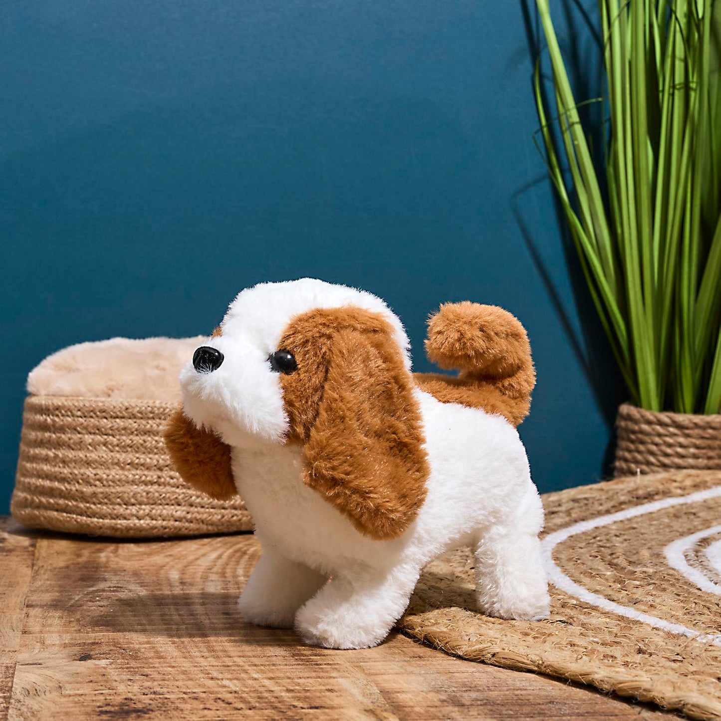 PELUCHE CROQUETTE LE CHIEN QUI MARCHE