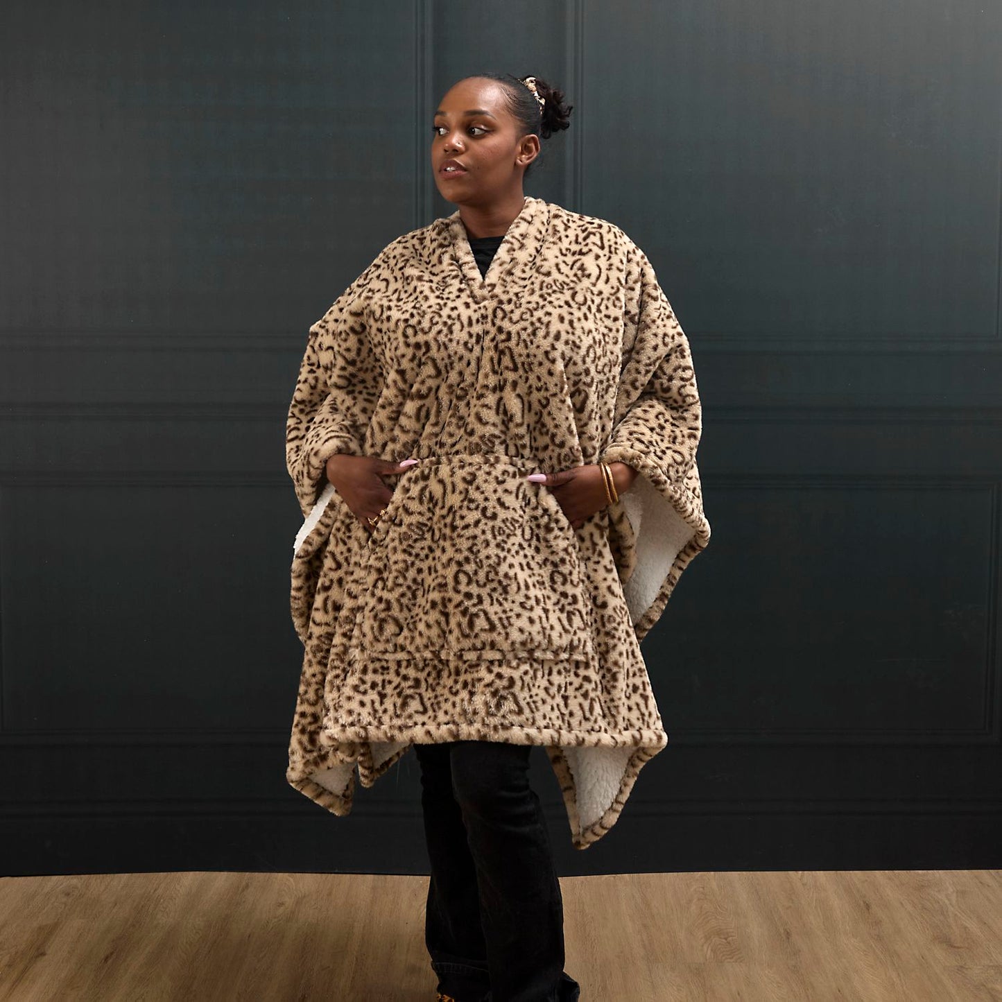 PLAID PONCHO LEOPARD KEILA