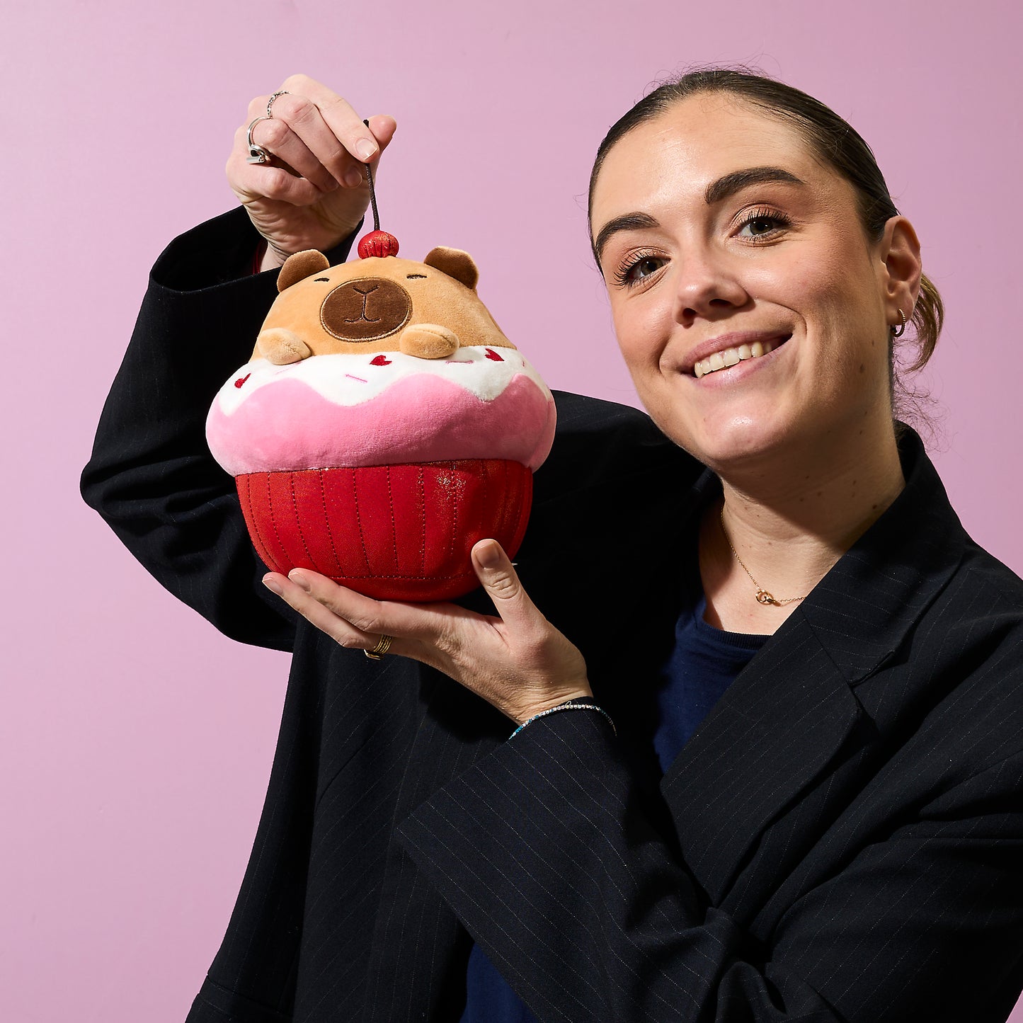 PELUCHE CAPY CUPCAKE