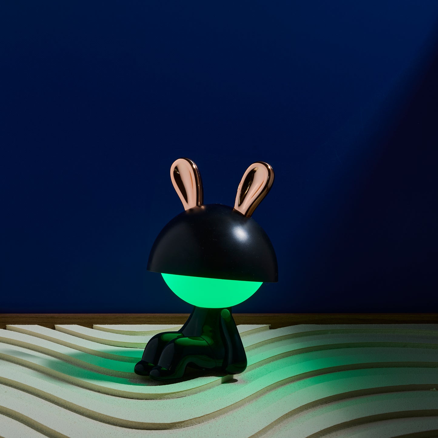 LAMPE MISTER BUNNY PM ASSIS NOIR