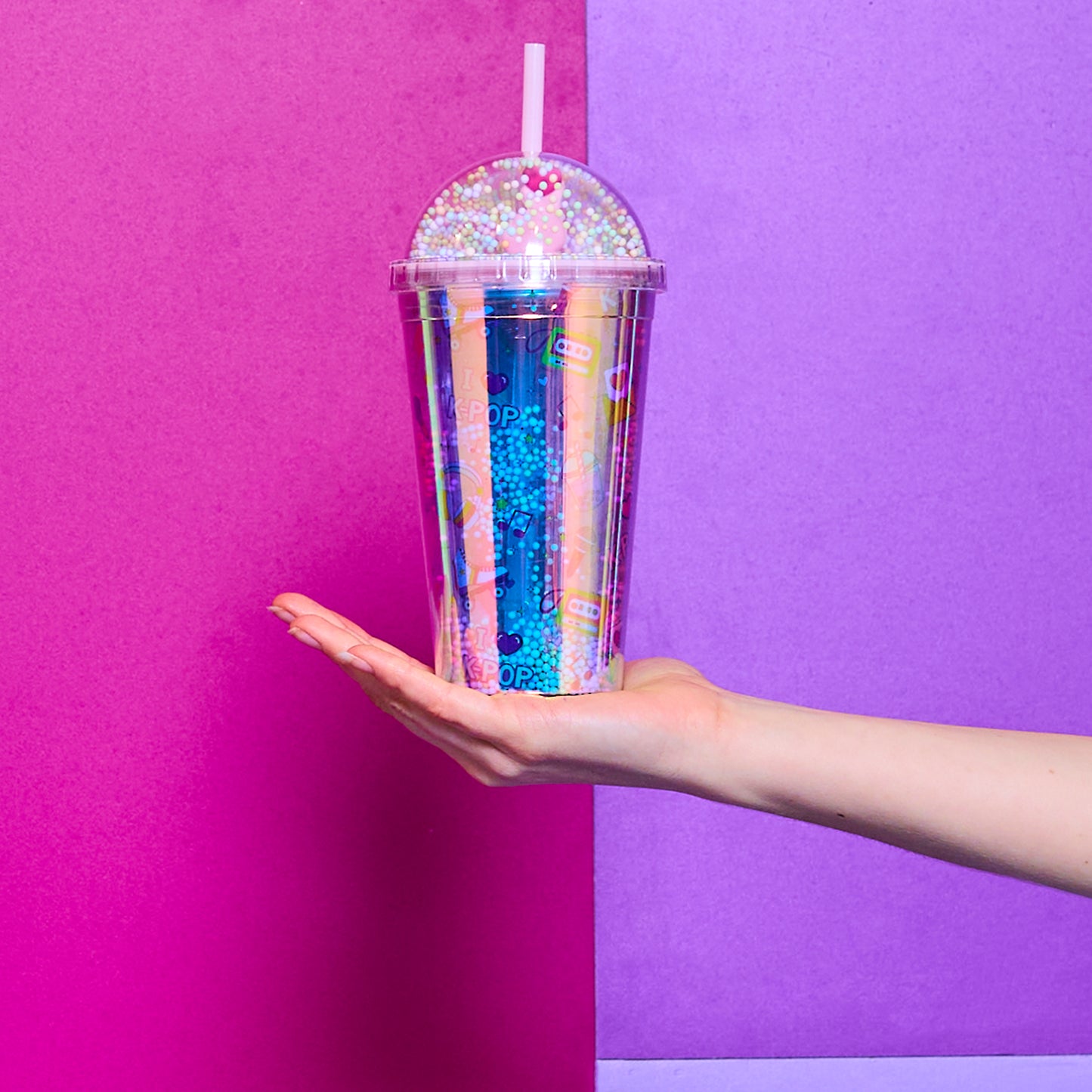 VERRE AVEC PAILLE KPOP