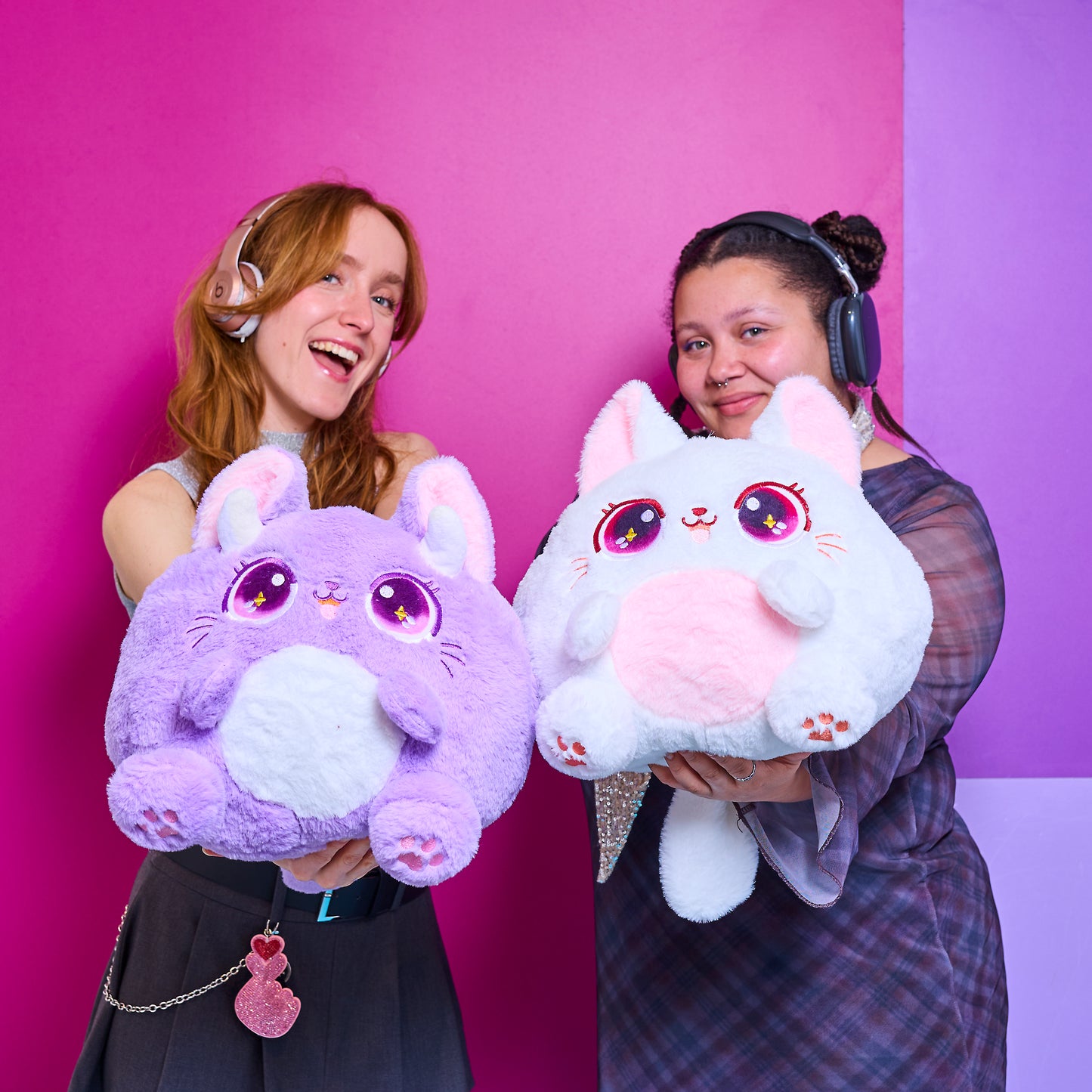 PELUCHE ONI CHAT VIOLET K-POP