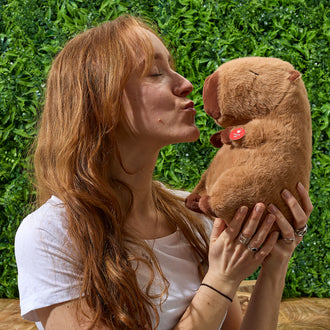 PELUCHE CAPYBARA QUI RESPIRE