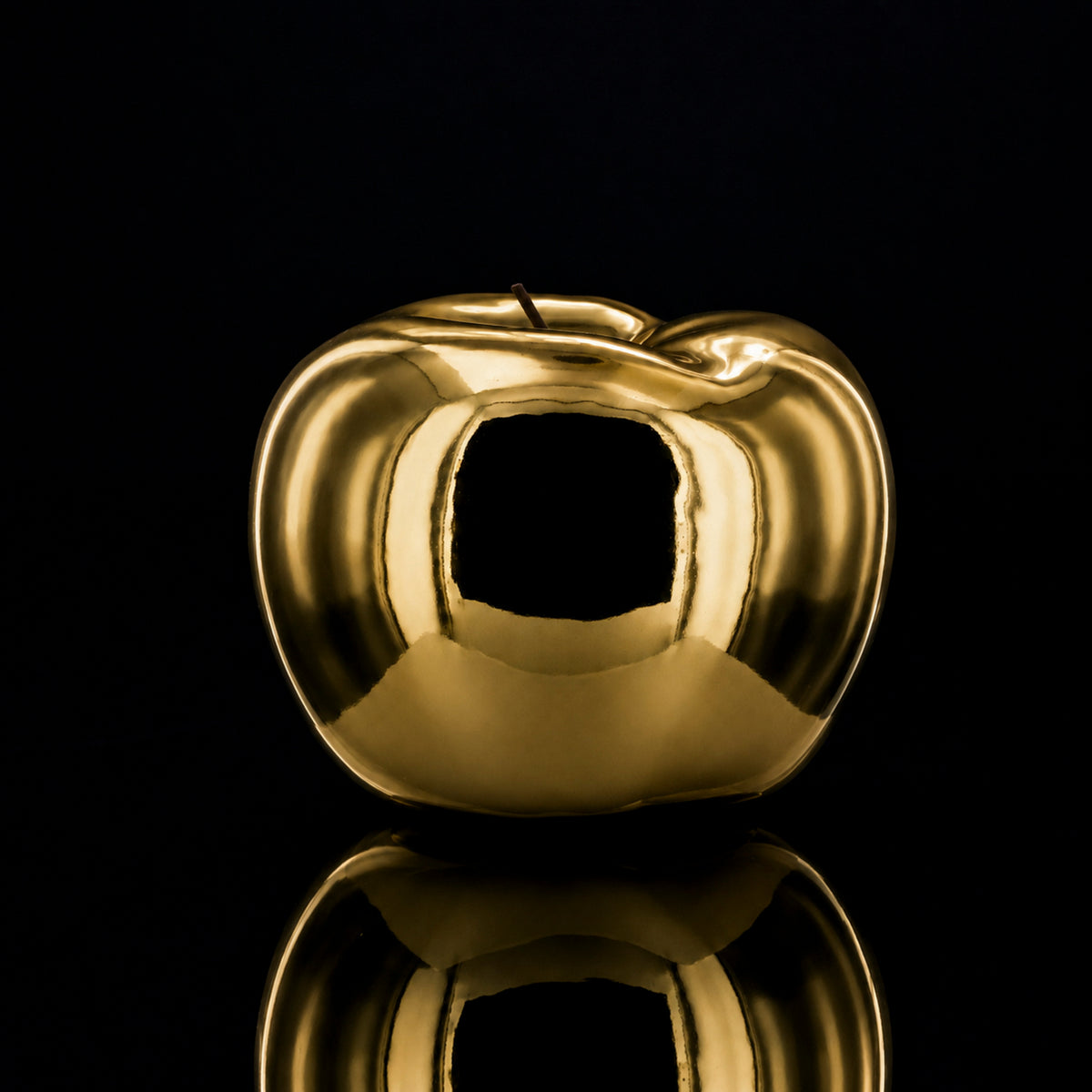 STATUE POMME DORE H27CM